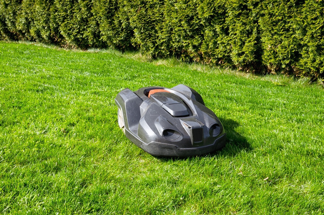 Fort Myers Lawn Care Maintenance Cost